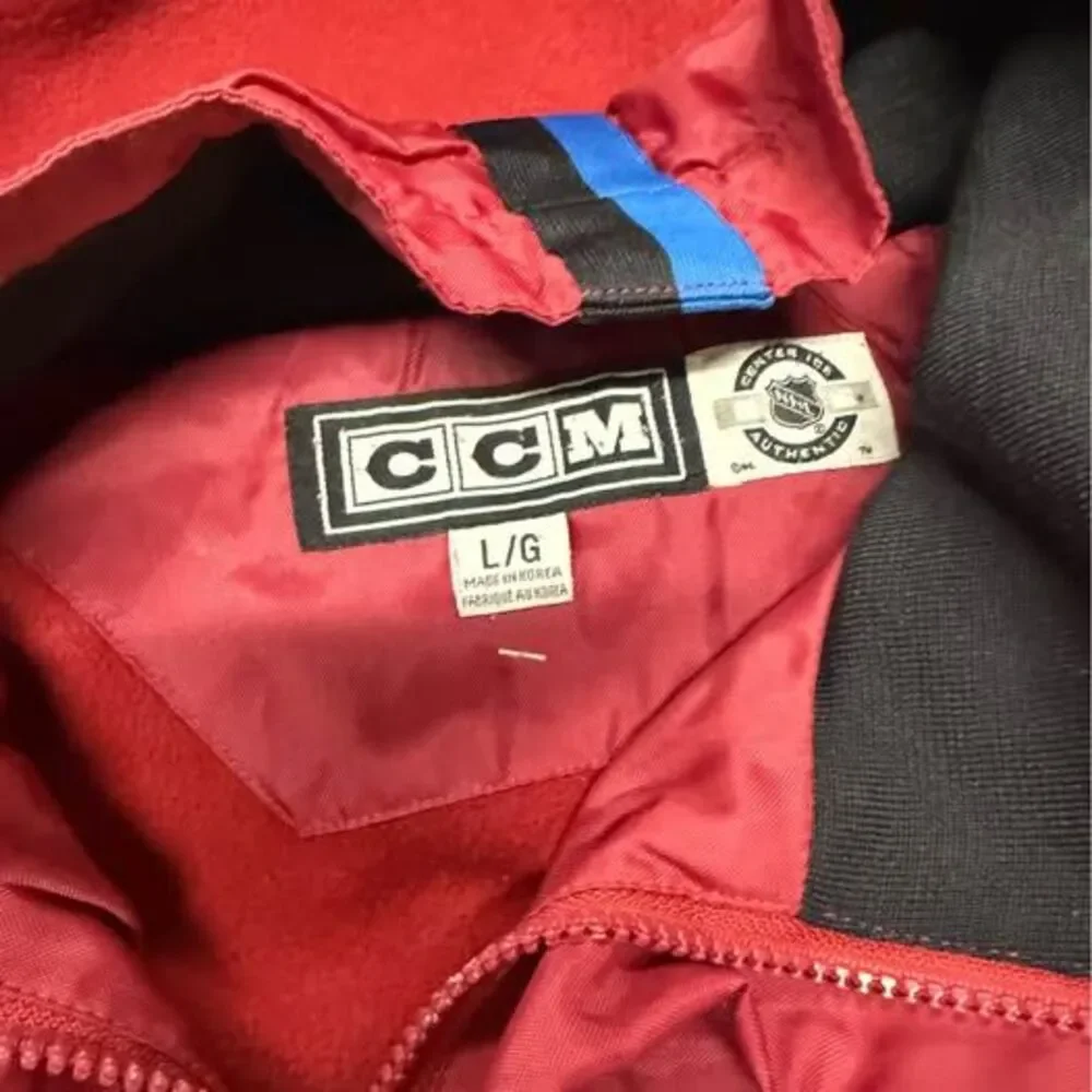 CCM NHL Hockey Colorado Avalanche Winter Jacket Fleece Lined Red Hooded Large